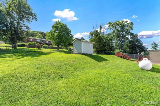 2845 Paula Court, High Ridge, MO 63049