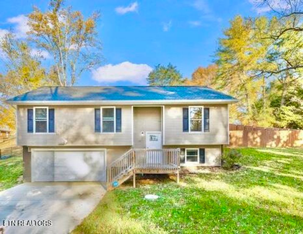 135 Woodcrest Drive, Greeneville, TN 37745