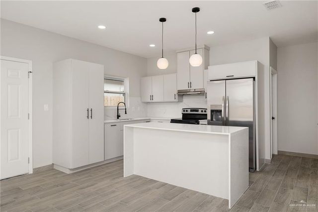 2007 Selena Street 4, Mission, TX 78572