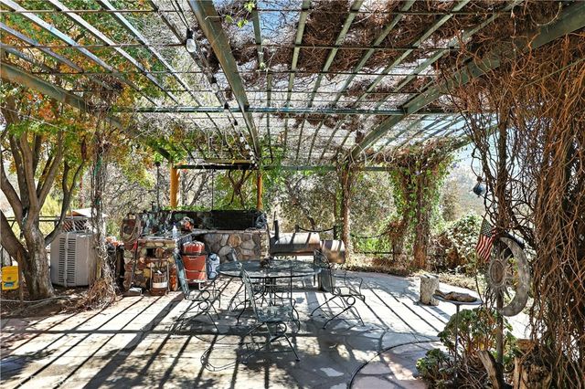3013 Trower Road, Catheys Valley, CA 95306
