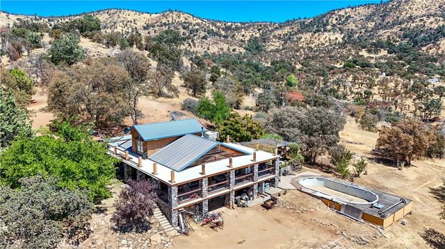 3013 Trower Road, Catheys Valley, CA 95306