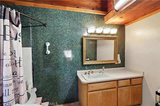 3013 Trower Road, Catheys Valley, CA 95306