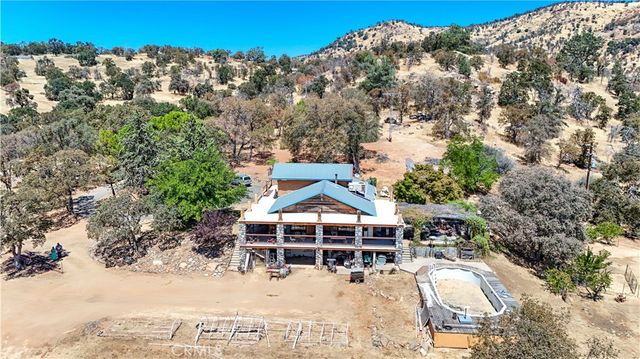 3013 Trower Road, Catheys Valley, CA 95306