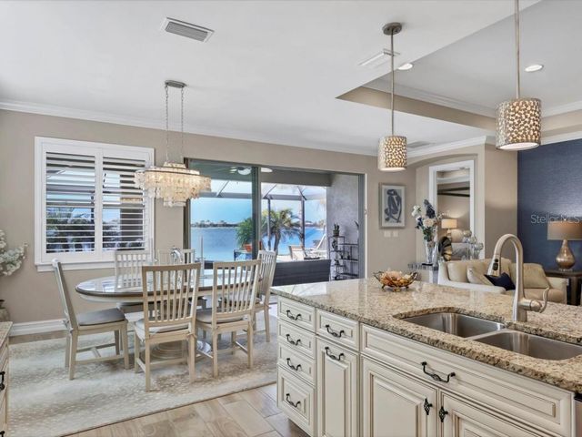 256 MARAVIYA BOULEVARD, Nokomis, FL 34275