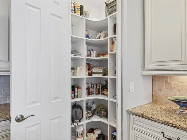 256 MARAVIYA BOULEVARD, Nokomis, FL 34275