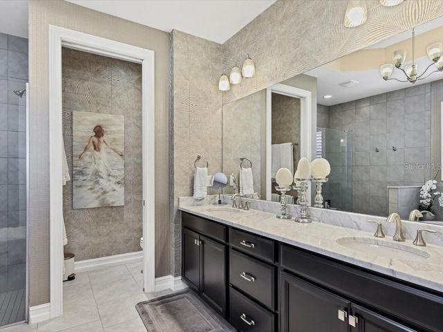 256 MARAVIYA BOULEVARD, Nokomis, FL 34275