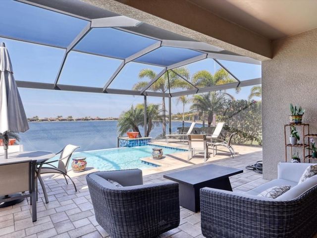 256 MARAVIYA BOULEVARD, Nokomis, FL 34275