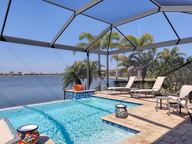 256 MARAVIYA BOULEVARD, Nokomis, FL 34275