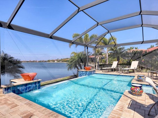 256 MARAVIYA BOULEVARD, Nokomis, FL 34275