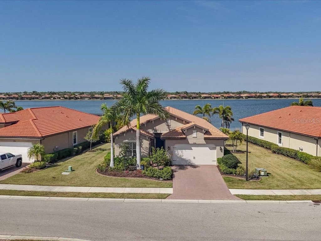 256 MARAVIYA BOULEVARD, Nokomis, FL 34275