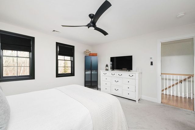 7 Ciana Rd, Rehoboth, MA 02769