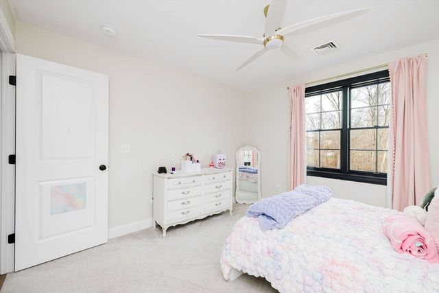 7 Ciana Rd, Rehoboth, MA 02769