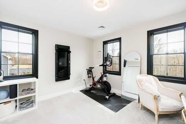 7 Ciana Rd, Rehoboth, MA 02769