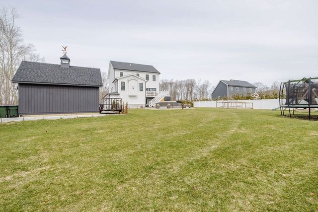 7 Ciana Rd, Rehoboth, MA 02769