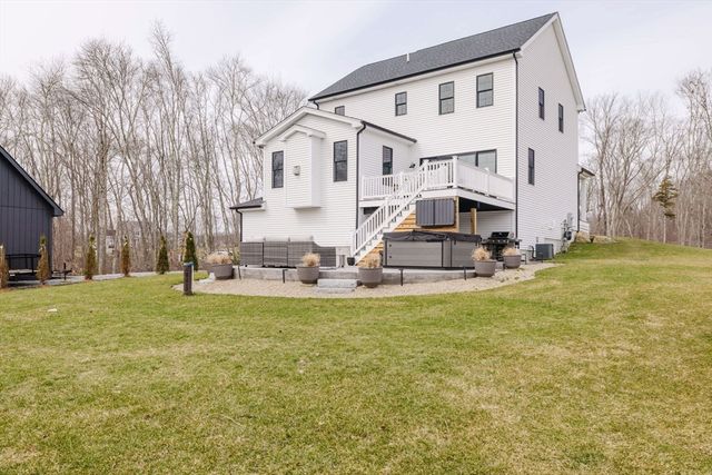 7 Ciana Rd, Rehoboth, MA 02769