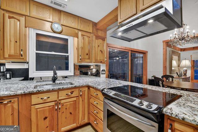 171 Mohawk Trail, Ellijay, GA 30540