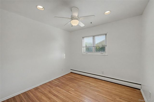 38 Park Drive E, Syosset, NY 11791