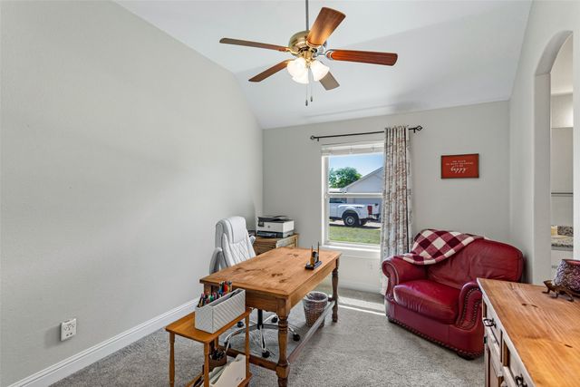 182 N Star Crossing Lane, Weatherford, TX 76088