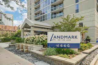 1660 N Prospect AVENUE #1807, Milwaukee, WI 53202