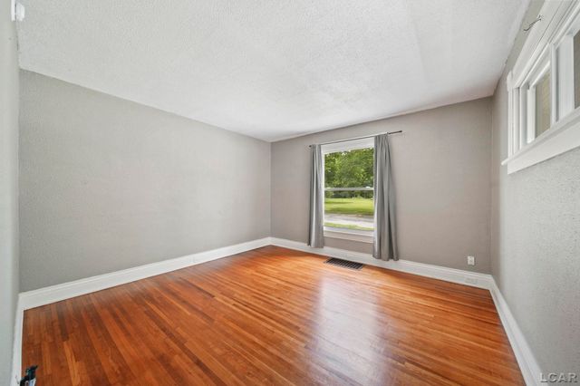 446 Allis Street, Adrian, MI 49221