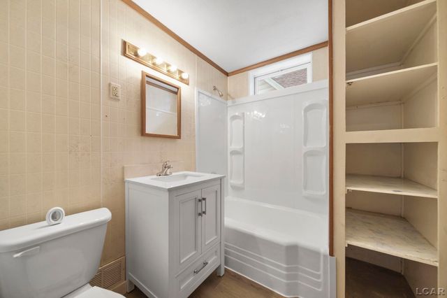 446 Allis Street, Adrian, MI 49221