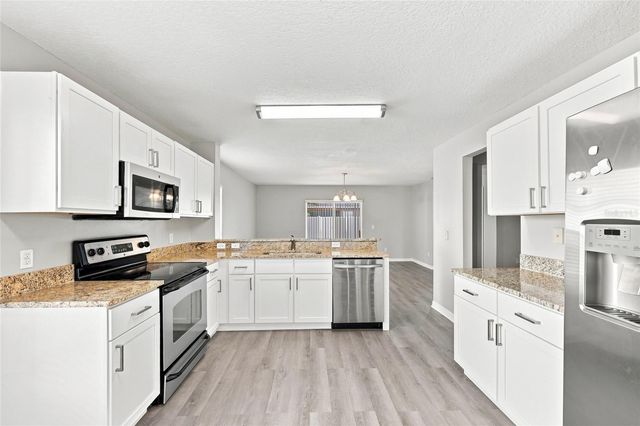 516 BELLA ROSA CIRCLE, Sanford, FL 32771