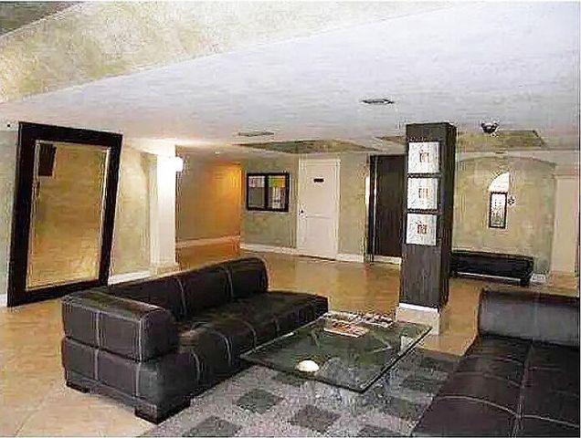 701 NW 19TH Street 408, Fort Lauderdale, FL 33311