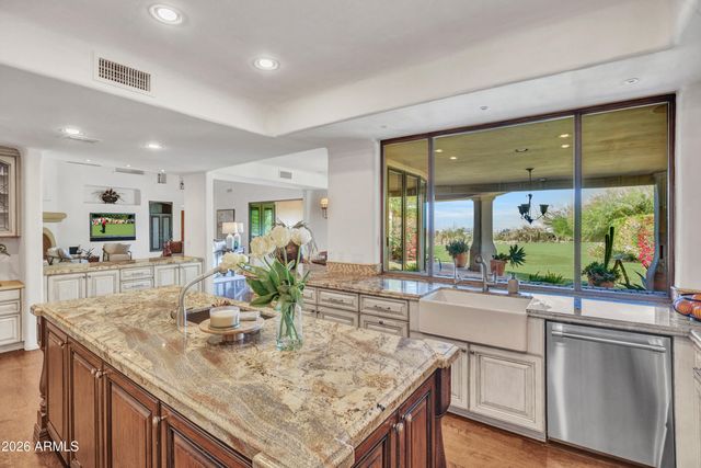 10040 E HAPPY VALLEY Road 450, Scottsdale, AZ 85255