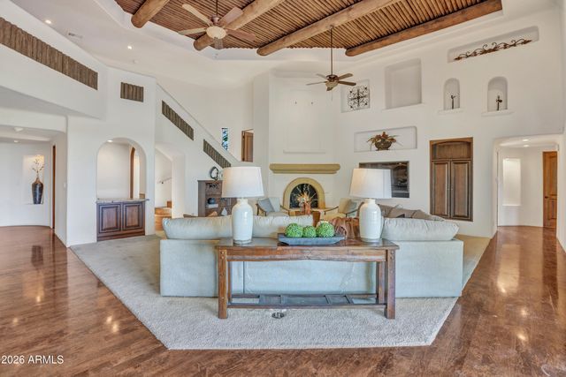 10040 E HAPPY VALLEY Road 450, Scottsdale, AZ 85255