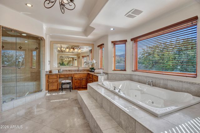 10040 E HAPPY VALLEY Road 450, Scottsdale, AZ 85255