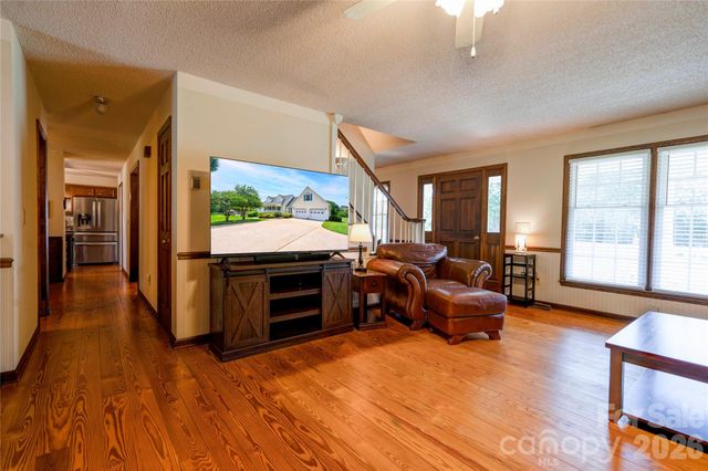 719 W Zion Church Road, Shelby, NC 28150