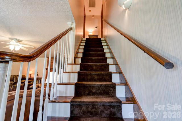 719 W Zion Church Road, Shelby, NC 28150