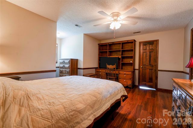 719 W Zion Church Road, Shelby, NC 28150