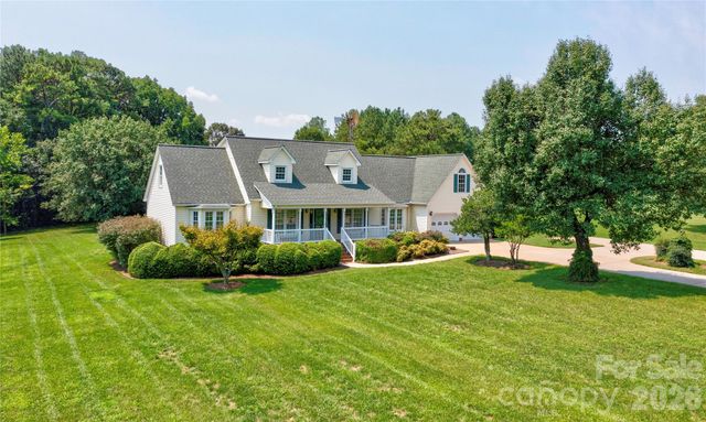 719 W Zion Church Road, Shelby, NC 28150