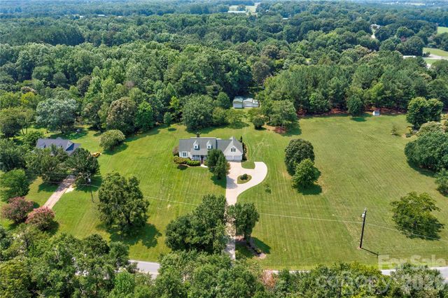 719 W Zion Church Road, Shelby, NC 28150