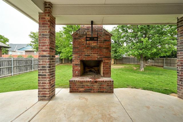 1516 Boathouse Road, Edmond, OK 73034