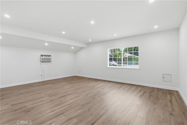 5225 Babcock, Valley Village, CA 91607