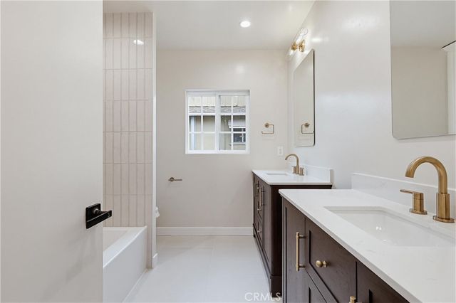5225 Babcock, Valley Village, CA 91607