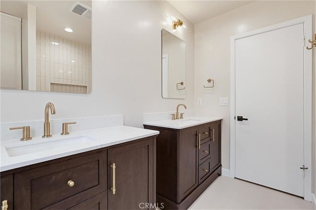 5225 Babcock, Valley Village, CA 91607