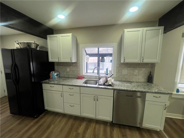 3081 N 21st Street, Kansas City, KS 66104