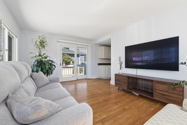 233 West St, Quincy, MA 02169