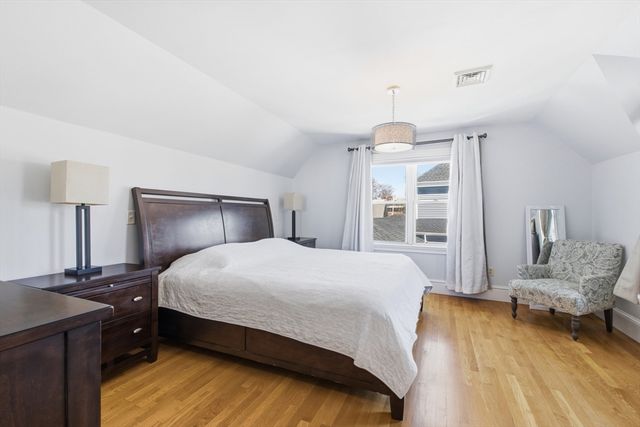 233 West St, Quincy, MA 02169