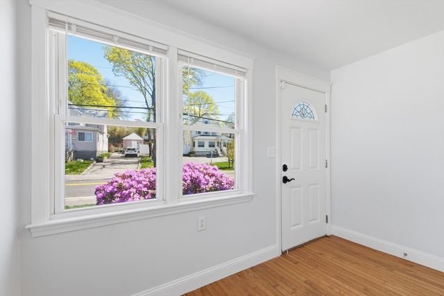 233 West St, Quincy, MA 02169