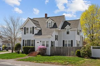 233 West St, Quincy, MA 02169