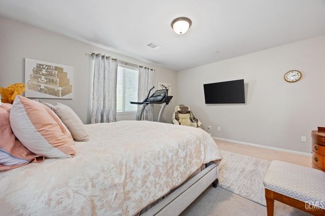 13514 Pixton Avenue, Bakersfield, CA 93311