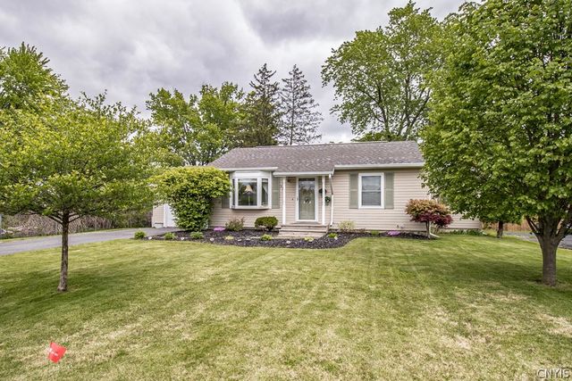 316 Washburn Drive, Dewitt, NY 13057