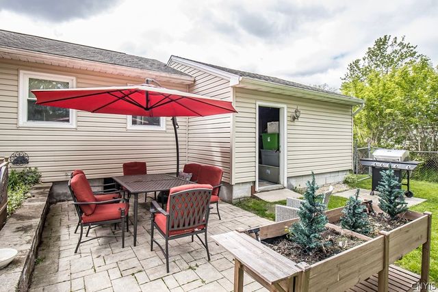 316 Washburn Drive, Dewitt, NY 13057