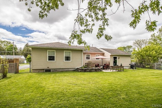 316 Washburn Drive, Dewitt, NY 13057