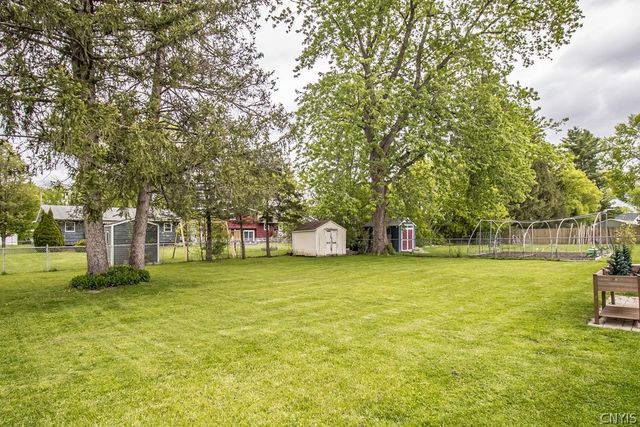 316 Washburn Drive, Dewitt, NY 13057