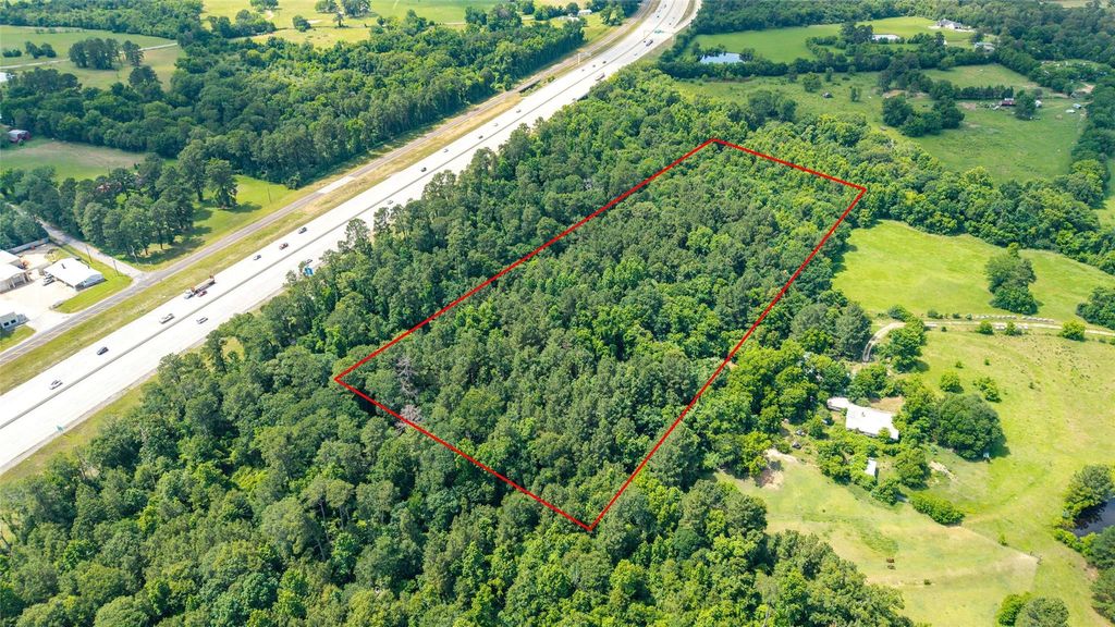 9594A Sh 75s, New Waverly, TX 77358